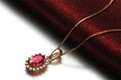 佐卡伊珠寶白18K金激情紅碧璽鉆石項(xiàng)鏈_珠寶圖片-珠寶產(chǎn)品-金投珠寶-金投網(wǎng)